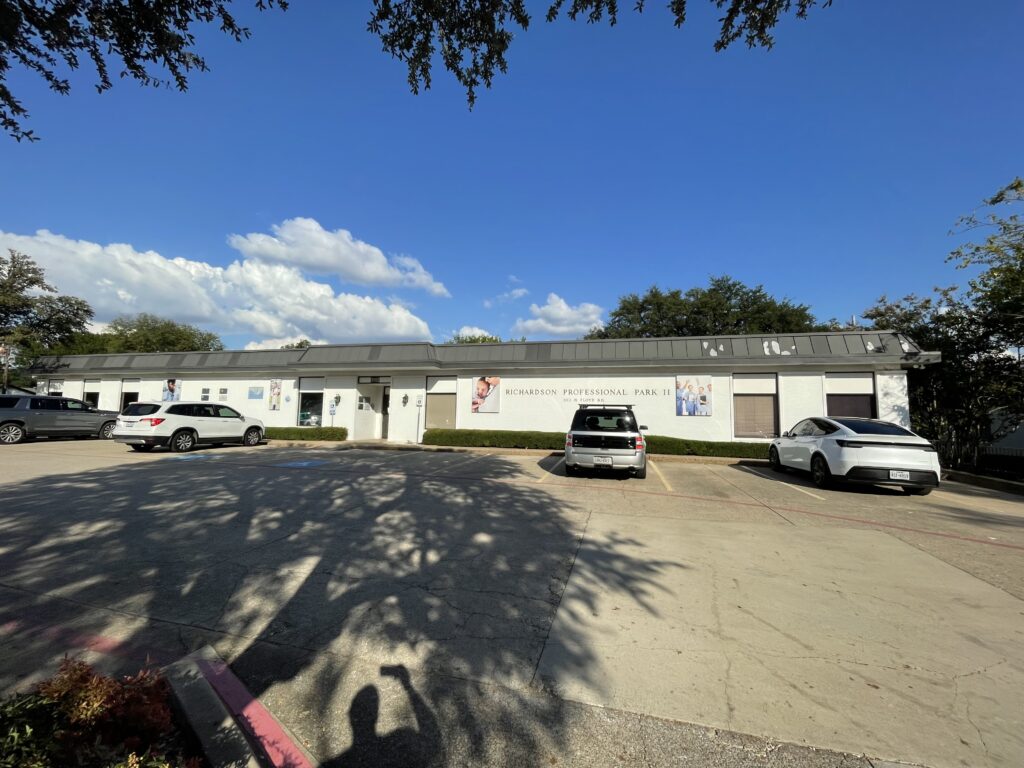 John R Porter MD Richardson Office Front View